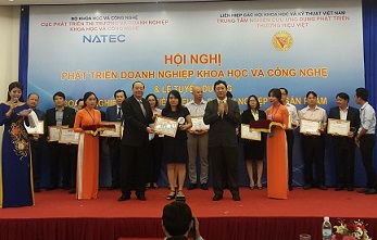 Thiên Dược được tuyên dương là Doanh nghiệp KHCN có thành tích xuất sắc năm 2017